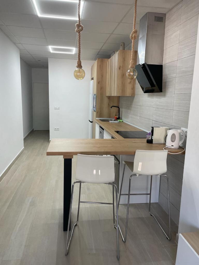 Planta Baja Moderna Y Nueva A Estrenar En El Centro Ciudad 2 Y 2 Banos *